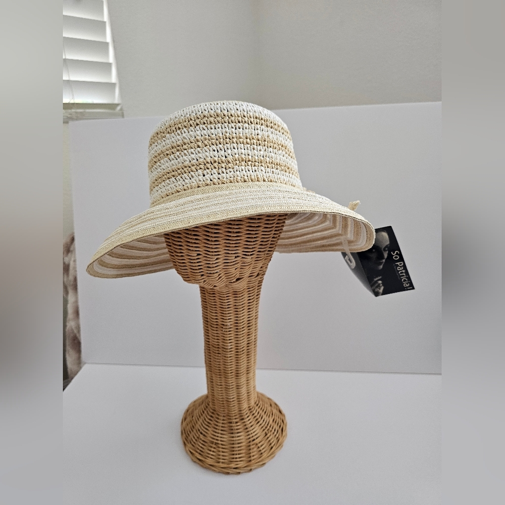 So Patricia by Patricia Underwood Striped Woven Sun Hat - Cream & White